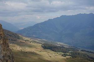 vandring i de schweiziska alperna foto