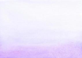 vattenfärg ljus lila och vit lutning bakgrund. pastell violett ombre bakgrund. foto
