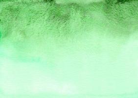 vattenfärg ljus grön ombre bakgrund textur. akvarell pastell grön lutning bakgrund. foto