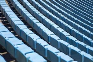 närbild detalj av de blå stadion platser foto