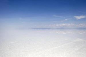 salar de uyuni salt lägenhet i bolivia foto