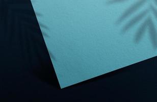 papper logotyp mockup. fyrkant papper attrapp med realistisk skuggor överlägg papper i blå färger. tropisk växt skugga. mall flygblad affisch tom social media posta baner foto
