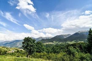 natursköna bergslandskap foto