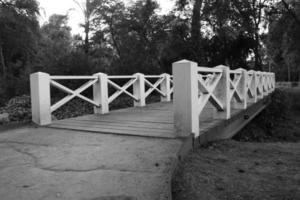 svartvit fotografi bro foto
