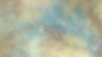 vattenfärg bakgrund målning med molnig bedrövad textur. mjuk gul beige belysning och lutning blå grön färger. färgrik bakgrund med vattenfärg fläckar och för design och dekoration. foto