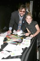 judd nelson kiernan shipka av galen menkreerande en kort för en reste sig av tack vem skickar tacka du kort till trupsgbk gåvor suitethompson hotelbeverly kullar cajanuari 11 20082008 foto