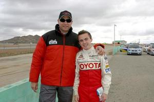 Vinnie jonesfrankie muniztoyota stor prix proceleb lopp Träning vide fjädrar racerbanalancaster camarch 11 20062006 foto