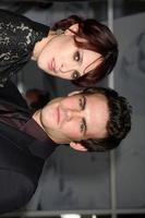 rumer willis Mikah alberti anländer på de sällskap rad premiär på de bågljus teatrar i los angeles ca på september 3 20092009 foto