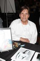 joe dallesandro på de hollywood samlare visa i burbank ca på juli 18 2009 2008 foto