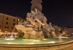 rom, Italien - juni 14, 2017 Fantastisk natt se av piazza navona i de stad av rom, Italien foto