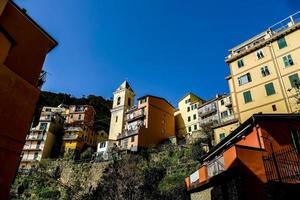 små stad i de cinque terre område i liguria, Italien foto