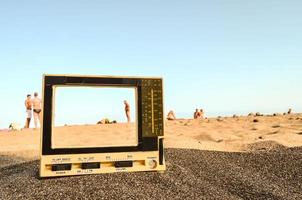 TV i de sand foto