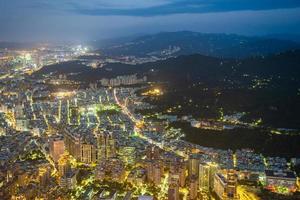 utsikt över Taipei stad i Taiwan foto