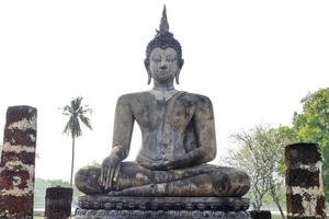 gammal buddist tempel i thailand foto