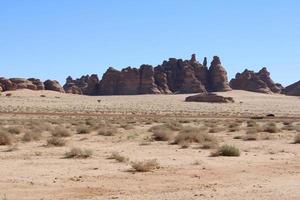 skön dagtid se av al hegra, madain saleh arkeologisk webbplats i al ula, saudi arabien. foto