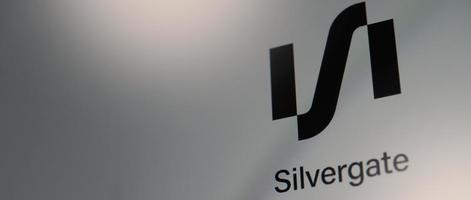 märken logotyp av silvergate Bank på digital övervaka. foto