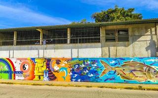 puerto escondido oaxaca mexico 2023 vägg med graffiti konst ritningar målningar i puerto escondido Mexiko. foto