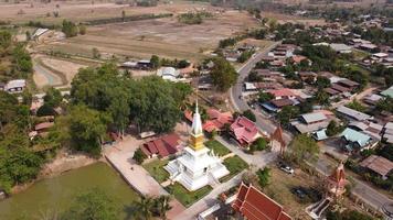 antenn se av tempel i thailand. foto