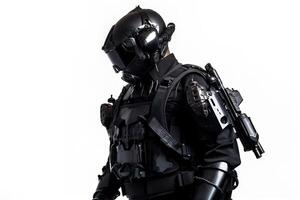 en prototyp av en modern svart militär polis enhetlig för särskild enheter. de begrepp av trogen militär lösningar visar de framtida av vapen. ai genererad foto