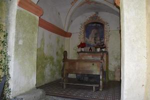 inuti av tinkelkapelle, kapell utan dörr foto