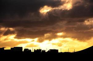 färgrik himmel på solnedgång foto