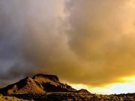 färgrik himmel på solnedgång foto