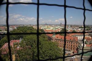 se av de gammal stad av krakow i polen på en lent dag från de katedralen torn foto