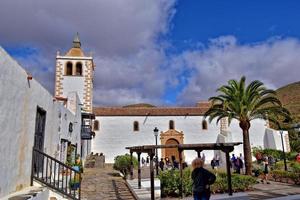 landskap av de historisk stad av betancuria på fuerteventura, Spanien foto