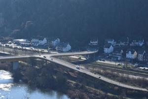 genomskärning på en bro på de mosel foto