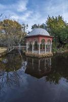 torg de espana är en fyrkant belägen i Sevilla, Spanien och var byggd för de iberisk-amerikansk expo, och den har ett Viktig plats i spanska arkitektur foto