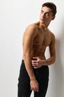 manlig naken svart byxor självförtroende attraktivitet lyx modell foto