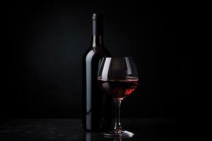 en komplett vin flaska och en matchande glas på en reflekterande mörk bakgrund skapas med generativ ai teknologi. foto