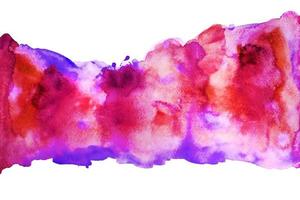 röd och violett vattenfärg hand målning och stänk abstrakt textur på vit papper bakgrund foto