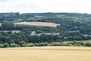 lantlig autobahn i de eifel foto