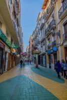 känd landmärke gata med svamp i alicante Spanien i sommar dag foto