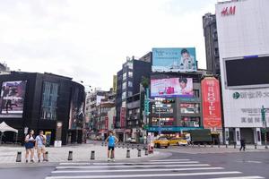 taipei, taiwan - oktober 07, 2017-ximending är en grannskap och handla distrikt i de wanhua distrikt av taipei, taiwan. den var de först fotgängare zon i taiwan foto