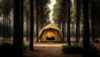 sommar läger i de tall skog, utsikt av camping tält bland de tall träd ,generativ ai foto