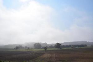 regn på lantlig landskap foto