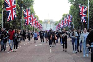 London i de Storbritannien i juni 2022. människor fira de drottningar platina jubileum foto