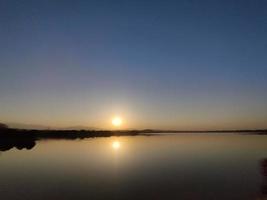 soluppgång på sukhana sjö foto