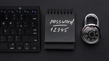 toppvy lås med lösenord och tangentbord