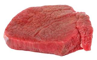 runda rå nötkött biff på en vit isolerat bakgrund foto