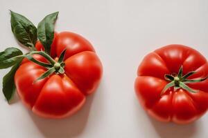 röd tomater med grön löv på en vit bakgrund. närbild. friska mat begrepp. generativ ai foto