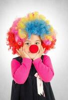 orolig liten clown foto