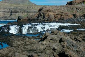 kust av agaete på de ö av gran canaria i de atlanten hav. foto