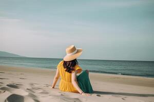 tillbaka se av en kvinna bär en hatt Sammanträde på en strand. ai genererad foto