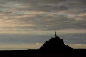 le mont saint-michel tidvattens- ö, Normandie, nordlig Frankrike foto