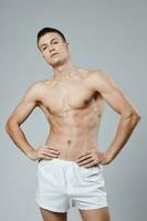 attraktiv kroppsbyggare muskulös torso kondition kopia Plats foto