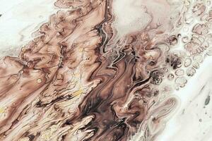 vätska konst akryl färger. abstrakt blandning brun, svart och vit vågor. flytande flöden stänk. marmor effekt bakgrund eller textur foto