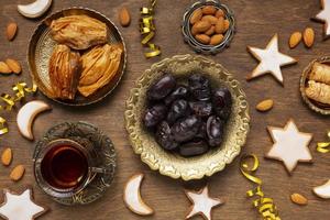 islamisk nyårsmat och dekorationer foto